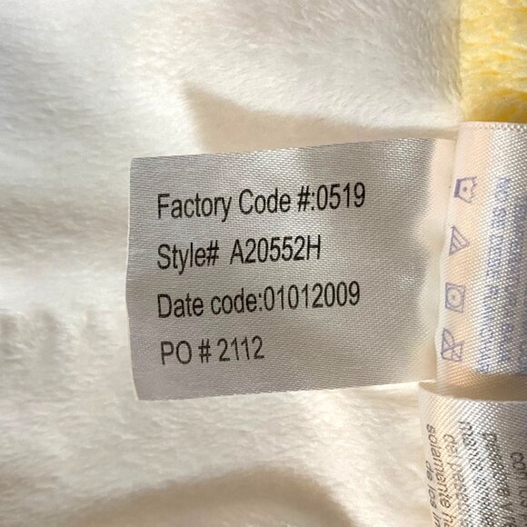 Baby Starters Thick Soft Throw Blanket Yellow Trim 29x38 in Spring Duck Chick - Picture 6 of 6